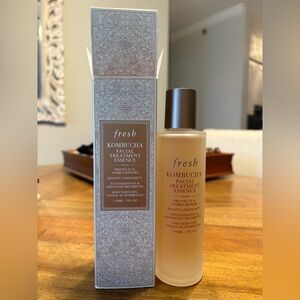 Fresh Kombucha Facial Essence - Golden Glow